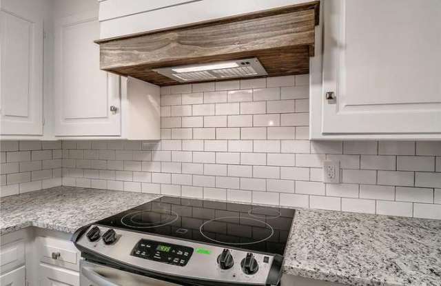 3000 Tudor Road photos photos