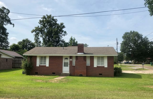 205 W 6th Avenue - 205 West 6th Avenue, Petal, MS 39465