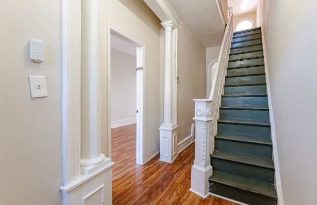 2347 N 18th St - 1 Gallery 4