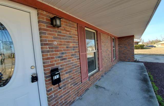 Updated 3 BR|2 BA Home Near TAFB! photos photos