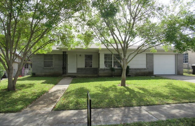610 E RECTOR ST - 610 East Rector, San Antonio, TX 78216