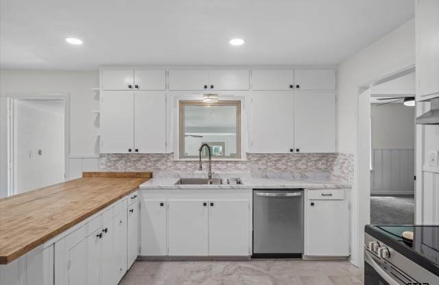 252 E Main photos photos 252 E Main photos photos