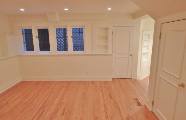 3135 Pacific Avenue - 1 Bed, 1.0 Bath