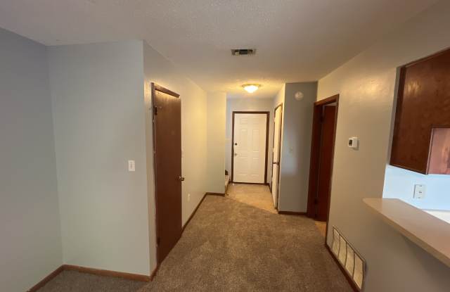 320 Olympia Court Gallery 2
