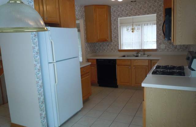 653 Cress Creek Drive Gallery 3