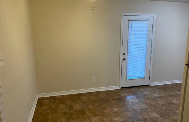 Lots of updates! Gallery 4