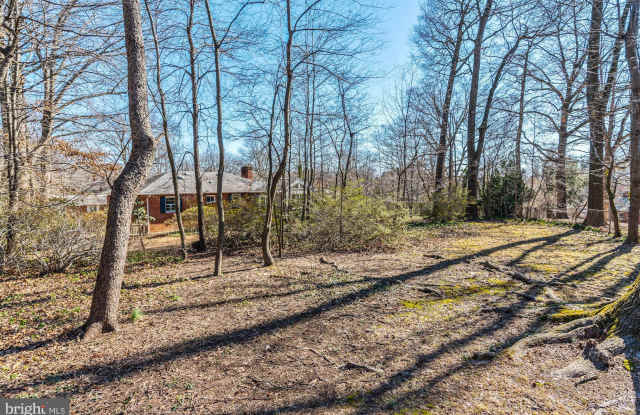 3158 RAVENWOOD DRIVE Gallery 4