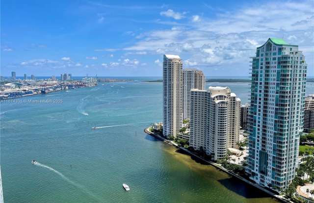 300 South Biscayne Boulevard photos photos