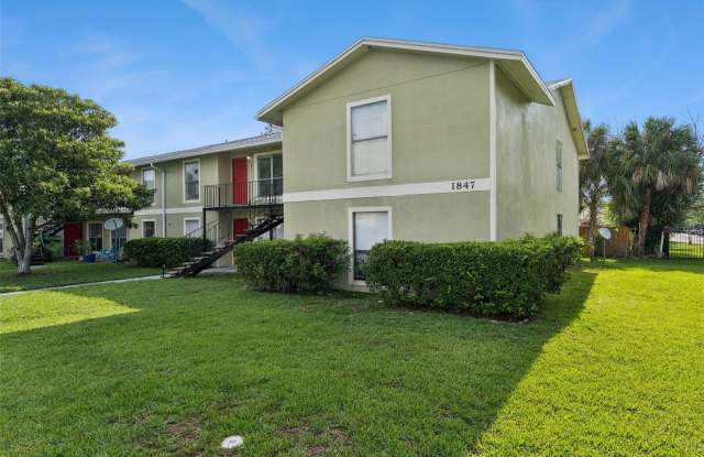 1847 CARALEE Boulevard Gallery 3