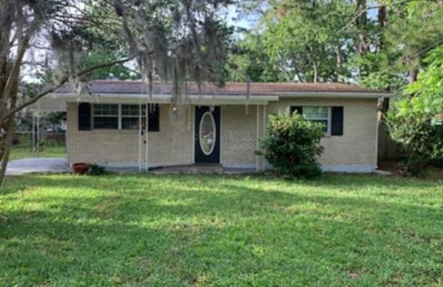 7177 KARENITA DR - 7177 Karenita Drive, Jacksonville, FL 32210