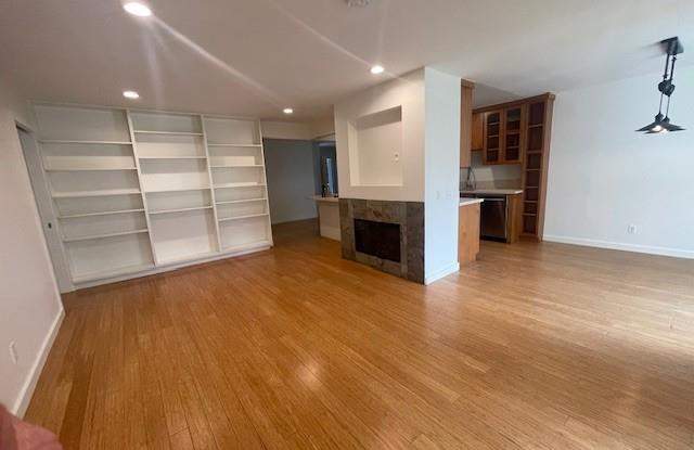 1124 North La Cienega Boulevard photos photos
