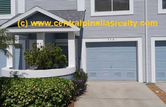 910 Harbour House Dr Gallery 2
