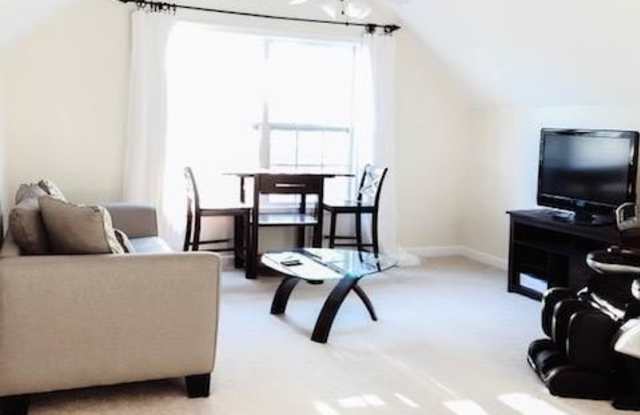 112 Mainline Station Drive Gallery 2