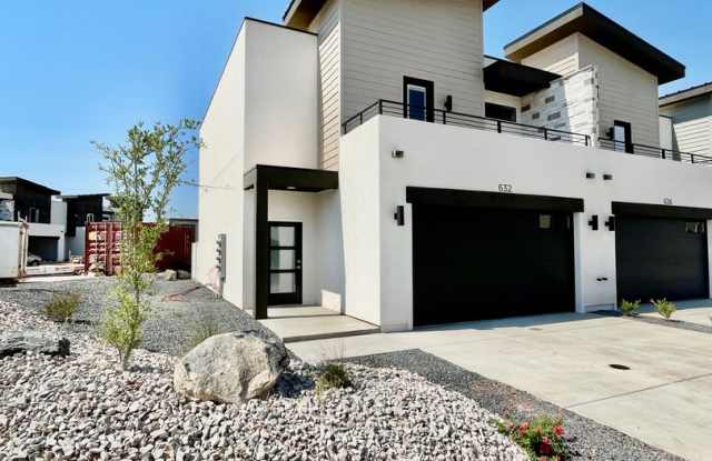 3 Bedroom Townhome in Washington Fields Gallery 3