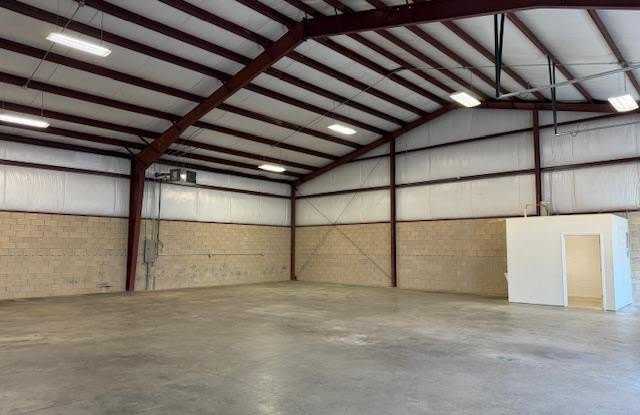 33 PERCHWOOD Drive Gallery 2