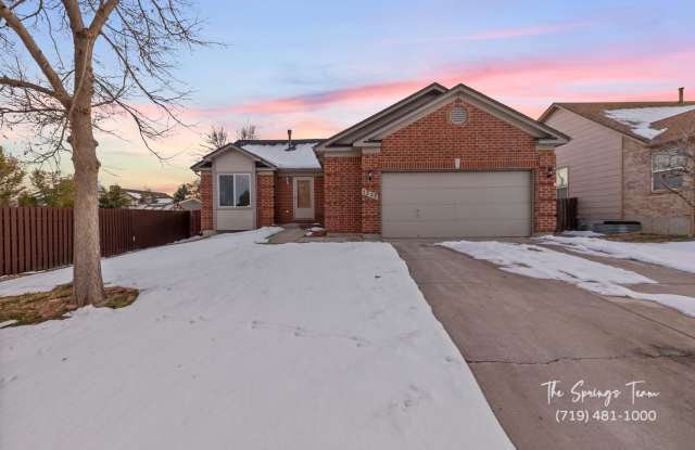 Great 5 Bedroom Rancher w/ A/C in Cheyenne Meadows - 1337 Nutwood Drive, Colorado Springs, CO 80906