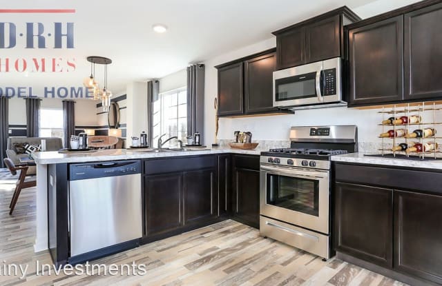 2311 Upland Rd - 2311 Upland Rd, Kane County, IL 60140