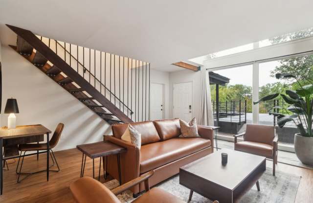 1501 Rockdale Circle - A photos photos