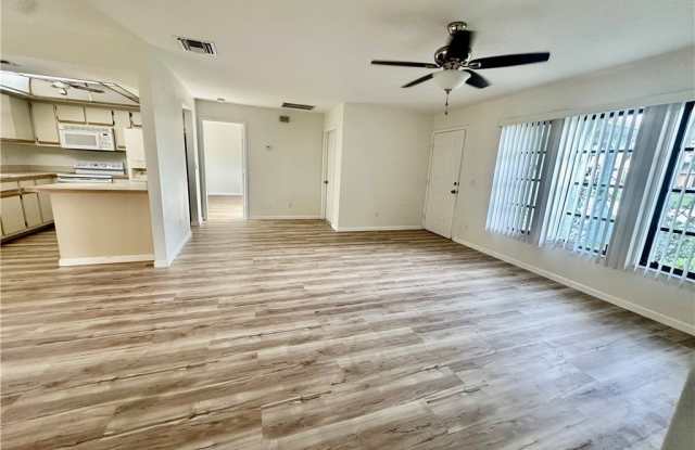 3822 SW 5th Place Gallery 3