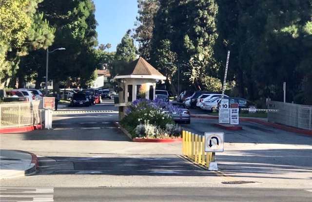 5822 Bowcroft Street - 5822 Bowcroft Street, Los Angeles, CA 90016