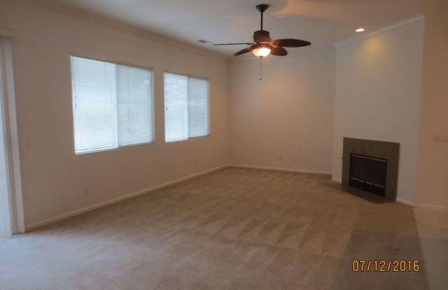 Centrally Located Single Story Beautiful Traditions Home Gallery 3