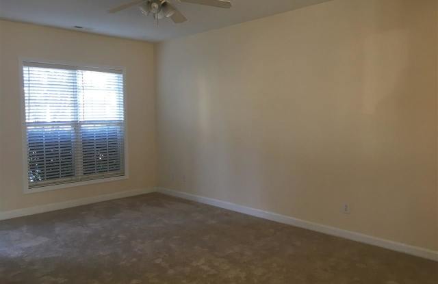 8310 Glenwood Springs Court Gallery 3