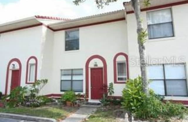 6264 YORKTOWN DRIVE - 6264 Yorktown Drive, Orlando, FL 32807