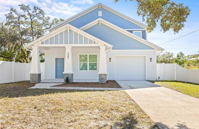 3005 E 17TH AVENUE photos photos