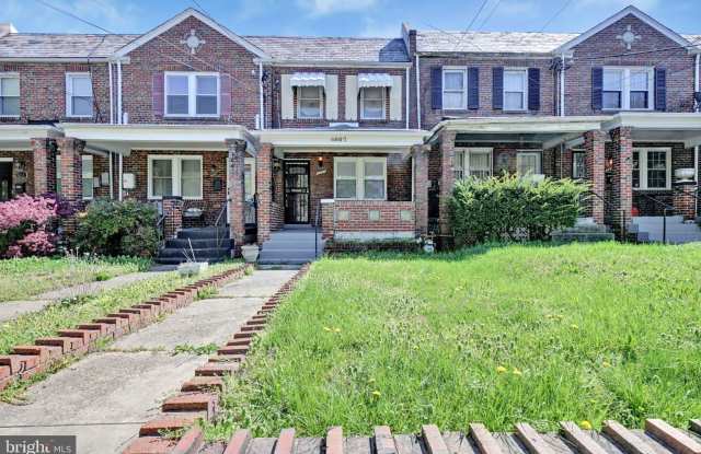 4607 N CAPITOL Street NE photos photos