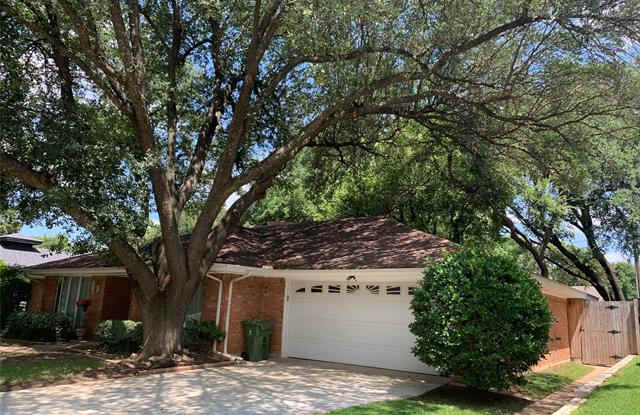 1101 Arlena Drive - 1101 Arlena Drive, Arlington, TX 76012