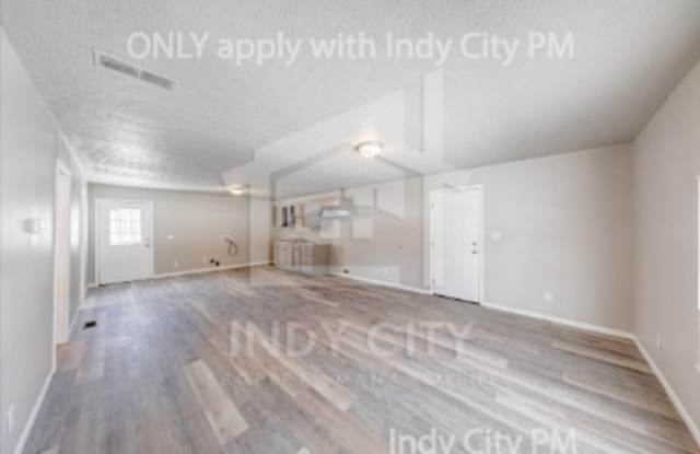 3440 North Harding Street Gallery 4