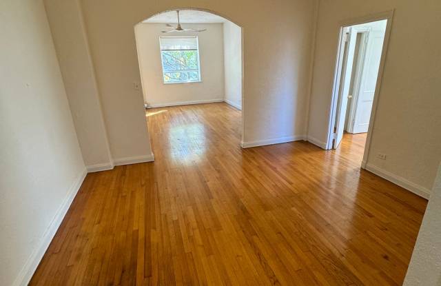 BERKLEY APARTMENTS photos photos
