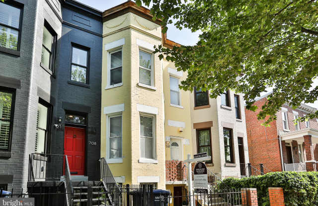 710 E STREET NE Gallery 3