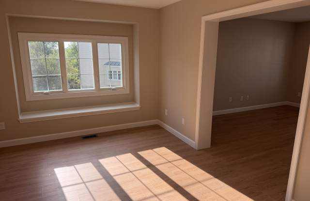 1140 Pin Oak Drive Gallery 3