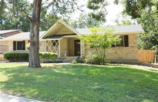 5435 Singing Hills Drive - 5435 Singing Hills Drive, Dallas, TX 75241