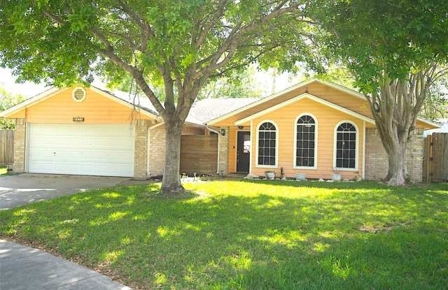 6133 Cumberland Circle photos photos