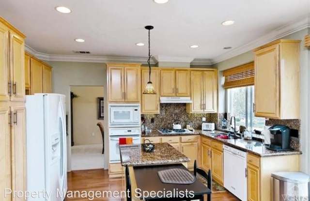 6162 Tulipwood Ct Gallery 2