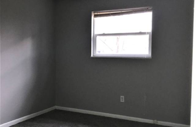 1017 Bruckner Road Gallery 3
