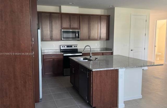 5230 Thatcher Court Gallery 3