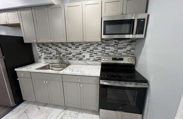 4704 BALTIMORE AVENUE photos photos