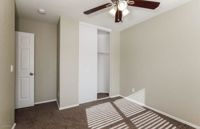 3210 W CASINO Avenue Gallery 3