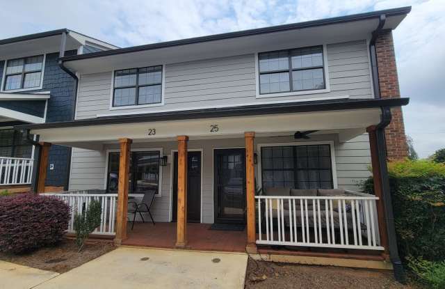 2 Bed, 1.5 bath Townhome Available in Downtown Greenville photos photos
