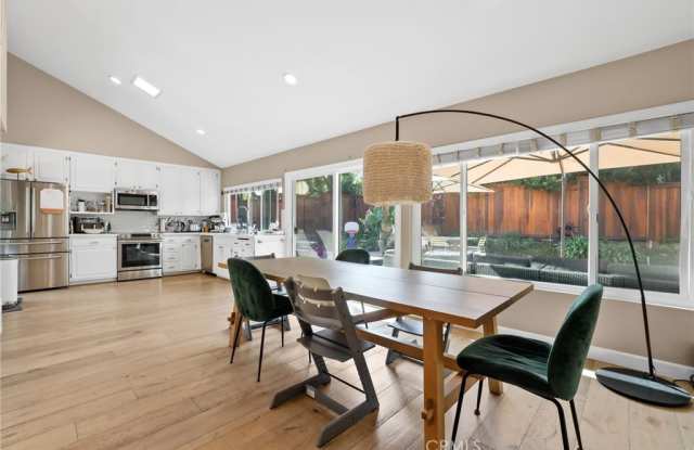 2017 Port Cardiff Place - 2017 Port Cardiff Place, Newport Beach, CA 92660