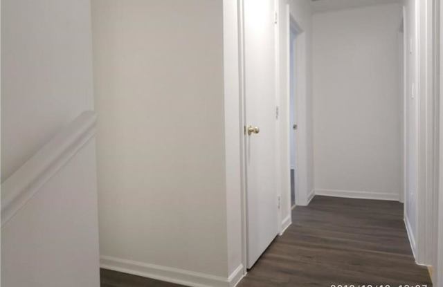 2071 Windsor Lane Gallery 3