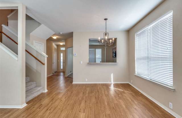 10721 Traymore Drive Gallery 4