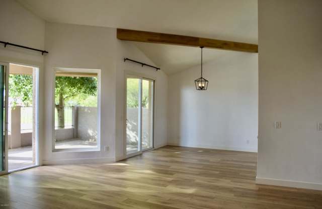 11060 N 77TH Street - 11060 North 77th Street, Scottsdale, AZ 85260