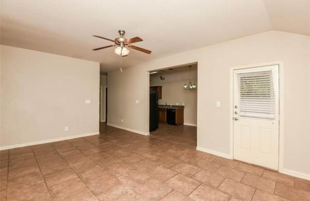3417 Heatherbend Street Gallery 3