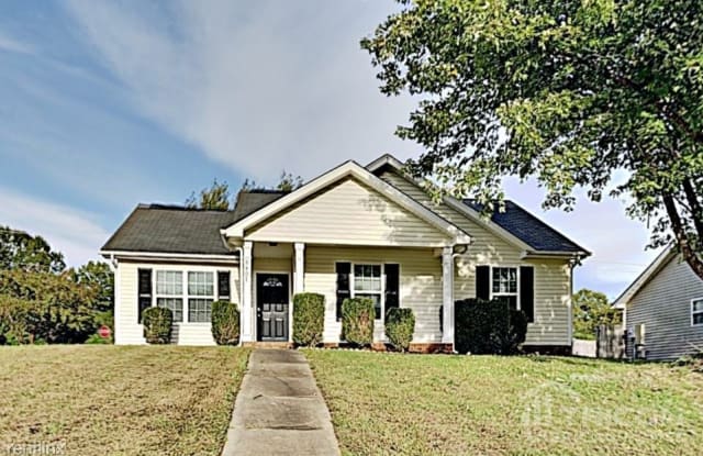 8407 Alicia Brittany Lane - 8407 Alicia Brittany Lane, Charlotte, NC 28212