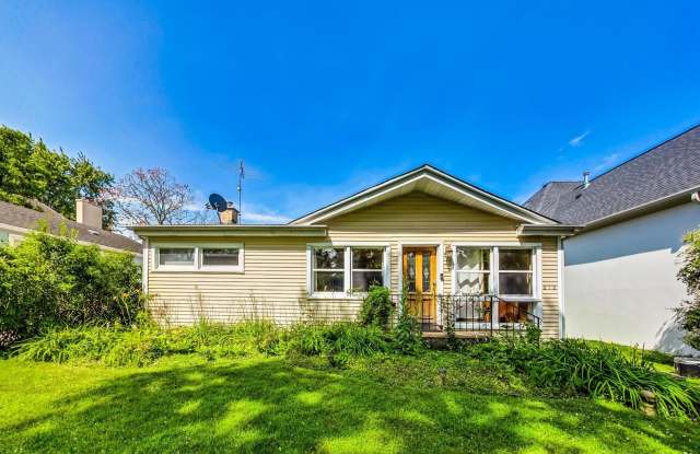 616 S MONROE Street photos photos 616 S MONROE Street photos photos