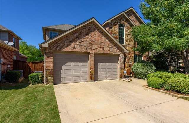 1131 Golf Club Drive - 1131 Golf Club Drive, Lantana, TX 76226